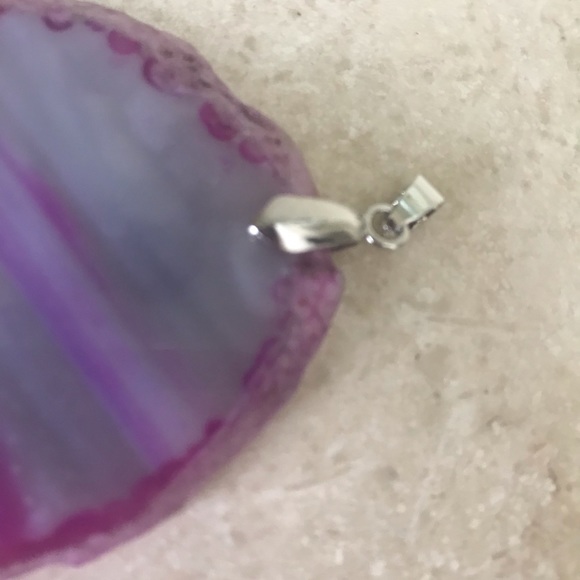 🌈LAST One💕 Pink Agate Sliced Pendant 💕 - Picture 4 of 4